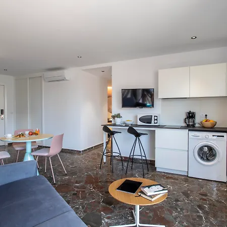 San Jaime Center And Apartment Benidorm